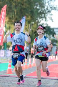 BIB: 2639, 2608
                            <button type="button" onclick="openModal(6548059)" class="btn btn-primary btn-sm float-right btn-popup" data-toggle="modal" data-target=".modal-high-quality">
                        <i class="fas fa-shopping-cart"></i> Add to Cart
                    </button>
                                            <button type="button" onclick="isThisMe(6548059, true)" class="btn btn-success btn-sm float-right btn-popup btn-isme hidden" data-toggle="tooltip" data-placement="bottom" title="นี่คือรูปของคุณใช่ไหม คลิกที่นี่เพื่อเอาเข้าอัลบั้ม">
                        <i class="fas fa-plus"></i> Add to album
                    </button>
                    <button type="button" onclick="isThisMe(6548059, false)" class="btn btn-warning btn-sm float-right btn-popup btn-isnotme hidden">
                        <i class="fas fa-ban"></i> Remove from album
                    </button>