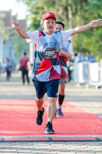 BIB: 2992
                            <button type="button" onclick="openModal(6557751)" class="btn btn-primary btn-sm float-right btn-popup" data-toggle="modal" data-target=".modal-high-quality">
                        <i class="fas fa-shopping-cart"></i> Add to Cart
                    </button>
                                            <button type="button" onclick="isThisMe(6557751, true)" class="btn btn-success btn-sm float-right btn-popup btn-isme hidden" data-toggle="tooltip" data-placement="bottom" title="นี่คือรูปของคุณใช่ไหม คลิกที่นี่เพื่อเอาเข้าอัลบั้ม">
                        <i class="fas fa-plus"></i> Add to album
                    </button>
                    <button type="button" onclick="isThisMe(6557751, false)" class="btn btn-warning btn-sm float-right btn-popup btn-isnotme hidden">
                        <i class="fas fa-ban"></i> Remove from album
                    </button>