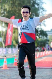 BIB: 
                            <button type="button" onclick="openModal(6526692)" class="btn btn-primary btn-sm float-right btn-popup" data-toggle="modal" data-target=".modal-high-quality">
                        <i class="fas fa-shopping-cart"></i> Add to Cart
                    </button>
                                            <button type="button" onclick="isThisMe(6526692, true)" class="btn btn-success btn-sm float-right btn-popup btn-isme hidden" data-toggle="tooltip" data-placement="bottom" title="นี่คือรูปของคุณใช่ไหม คลิกที่นี่เพื่อเอาเข้าอัลบั้ม">
                        <i class="fas fa-plus"></i> Add to album
                    </button>
                    <button type="button" onclick="isThisMe(6526692, false)" class="btn btn-warning btn-sm float-right btn-popup btn-isnotme hidden">
                        <i class="fas fa-ban"></i> Remove from album
                    </button>