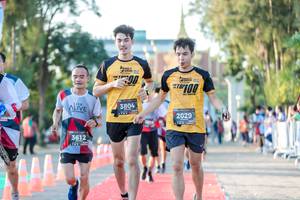 BIB: 3804, 2029, 3612
                            <button type="button" onclick="openModal(6546928)" class="btn btn-primary btn-sm float-right btn-popup" data-toggle="modal" data-target=".modal-high-quality">
                        <i class="fas fa-shopping-cart"></i> Add to Cart
                    </button>
                                            <button type="button" onclick="isThisMe(6546928, true)" class="btn btn-success btn-sm float-right btn-popup btn-isme hidden" data-toggle="tooltip" data-placement="bottom" title="นี่คือรูปของคุณใช่ไหม คลิกที่นี่เพื่อเอาเข้าอัลบั้ม">
                        <i class="fas fa-plus"></i> Add to album
                    </button>
                    <button type="button" onclick="isThisMe(6546928, false)" class="btn btn-warning btn-sm float-right btn-popup btn-isnotme hidden">
                        <i class="fas fa-ban"></i> Remove from album
                    </button>