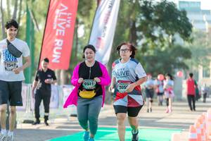 BIB: 7547, 205
                            <button type="button" onclick="openModal(6562128)" class="btn btn-primary btn-sm float-right btn-popup" data-toggle="modal" data-target=".modal-high-quality">
                        <i class="fas fa-shopping-cart"></i> Add to Cart
                    </button>
                                            <button type="button" onclick="isThisMe(6562128, true)" class="btn btn-success btn-sm float-right btn-popup btn-isme hidden" data-toggle="tooltip" data-placement="bottom" title="นี่คือรูปของคุณใช่ไหม คลิกที่นี่เพื่อเอาเข้าอัลบั้ม">
                        <i class="fas fa-plus"></i> Add to album
                    </button>
                    <button type="button" onclick="isThisMe(6562128, false)" class="btn btn-warning btn-sm float-right btn-popup btn-isnotme hidden">
                        <i class="fas fa-ban"></i> Remove from album
                    </button>