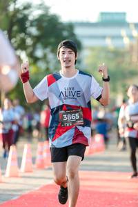 BIB: 3865, 128
                            <button type="button" onclick="openModal(6556571)" class="btn btn-primary btn-sm float-right btn-popup" data-toggle="modal" data-target=".modal-high-quality">
                        <i class="fas fa-shopping-cart"></i> Add to Cart
                    </button>
                                            <button type="button" onclick="isThisMe(6556571, true)" class="btn btn-success btn-sm float-right btn-popup btn-isme hidden" data-toggle="tooltip" data-placement="bottom" title="นี่คือรูปของคุณใช่ไหม คลิกที่นี่เพื่อเอาเข้าอัลบั้ม">
                        <i class="fas fa-plus"></i> Add to album
                    </button>
                    <button type="button" onclick="isThisMe(6556571, false)" class="btn btn-warning btn-sm float-right btn-popup btn-isnotme hidden">
                        <i class="fas fa-ban"></i> Remove from album
                    </button>