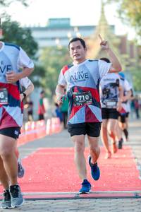 BIB: 3710
                            <button type="button" onclick="openModal(6546952)" class="btn btn-primary btn-sm float-right btn-popup" data-toggle="modal" data-target=".modal-high-quality">
                        <i class="fas fa-shopping-cart"></i> Add to Cart
                    </button>
                                            <button type="button" onclick="isThisMe(6546952, true)" class="btn btn-success btn-sm float-right btn-popup btn-isme hidden" data-toggle="tooltip" data-placement="bottom" title="นี่คือรูปของคุณใช่ไหม คลิกที่นี่เพื่อเอาเข้าอัลบั้ม">
                        <i class="fas fa-plus"></i> Add to album
                    </button>
                    <button type="button" onclick="isThisMe(6546952, false)" class="btn btn-warning btn-sm float-right btn-popup btn-isnotme hidden">
                        <i class="fas fa-ban"></i> Remove from album
                    </button>