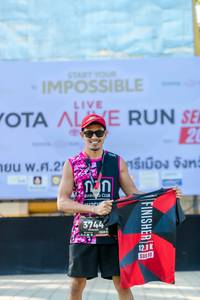 BIB: 3744, 128
                            <button type="button" onclick="openModal(6569108)" class="btn btn-primary btn-sm float-right btn-popup" data-toggle="modal" data-target=".modal-high-quality">
                        <i class="fas fa-shopping-cart"></i> Add to Cart
                    </button>
                                            <button type="button" onclick="isThisMe(6569108, true)" class="btn btn-success btn-sm float-right btn-popup btn-isme hidden" data-toggle="tooltip" data-placement="bottom" title="นี่คือรูปของคุณใช่ไหม คลิกที่นี่เพื่อเอาเข้าอัลบั้ม">
                        <i class="fas fa-plus"></i> Add to album
                    </button>
                    <button type="button" onclick="isThisMe(6569108, false)" class="btn btn-warning btn-sm float-right btn-popup btn-isnotme hidden">
                        <i class="fas fa-ban"></i> Remove from album
                    </button>