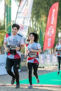 BIB: 7695, 7883
                            <button type="button" onclick="openModal(6559501)" class="btn btn-primary btn-sm float-right btn-popup" data-toggle="modal" data-target=".modal-high-quality">
                        <i class="fas fa-shopping-cart"></i> Add to Cart
                    </button>
                                            <button type="button" onclick="isThisMe(6559501, true)" class="btn btn-success btn-sm float-right btn-popup btn-isme hidden" data-toggle="tooltip" data-placement="bottom" title="นี่คือรูปของคุณใช่ไหม คลิกที่นี่เพื่อเอาเข้าอัลบั้ม">
                        <i class="fas fa-plus"></i> Add to album
                    </button>
                    <button type="button" onclick="isThisMe(6559501, false)" class="btn btn-warning btn-sm float-right btn-popup btn-isnotme hidden">
                        <i class="fas fa-ban"></i> Remove from album
                    </button>