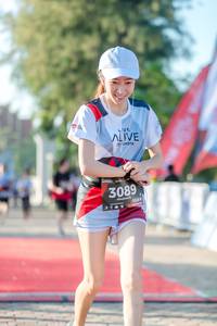 BIB: 3089, 128
                            <button type="button" onclick="openModal(6557862)" class="btn btn-primary btn-sm float-right btn-popup" data-toggle="modal" data-target=".modal-high-quality">
                        <i class="fas fa-shopping-cart"></i> Add to Cart
                    </button>
                                            <button type="button" onclick="isThisMe(6557862, true)" class="btn btn-success btn-sm float-right btn-popup btn-isme hidden" data-toggle="tooltip" data-placement="bottom" title="นี่คือรูปของคุณใช่ไหม คลิกที่นี่เพื่อเอาเข้าอัลบั้ม">
                        <i class="fas fa-plus"></i> Add to album
                    </button>
                    <button type="button" onclick="isThisMe(6557862, false)" class="btn btn-warning btn-sm float-right btn-popup btn-isnotme hidden">
                        <i class="fas fa-ban"></i> Remove from album
                    </button>