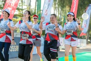 BIB: 6247, 7900, 7521, 790, 7365
                            <button type="button" onclick="openModal(6563139)" class="btn btn-primary btn-sm float-right btn-popup" data-toggle="modal" data-target=".modal-high-quality">
                        <i class="fas fa-shopping-cart"></i> Add to Cart
                    </button>
                                            <button type="button" onclick="isThisMe(6563139, true)" class="btn btn-success btn-sm float-right btn-popup btn-isme hidden" data-toggle="tooltip" data-placement="bottom" title="นี่คือรูปของคุณใช่ไหม คลิกที่นี่เพื่อเอาเข้าอัลบั้ม">
                        <i class="fas fa-plus"></i> Add to album
                    </button>
                    <button type="button" onclick="isThisMe(6563139, false)" class="btn btn-warning btn-sm float-right btn-popup btn-isnotme hidden">
                        <i class="fas fa-ban"></i> Remove from album
                    </button>