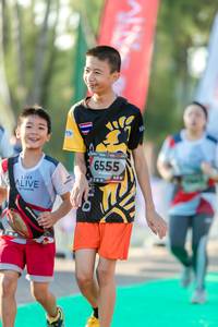 BIB: 6555
                            <button type="button" onclick="openModal(6557550)" class="btn btn-primary btn-sm float-right btn-popup" data-toggle="modal" data-target=".modal-high-quality">
                        <i class="fas fa-shopping-cart"></i> Add to Cart
                    </button>
                                            <button type="button" onclick="isThisMe(6557550, true)" class="btn btn-success btn-sm float-right btn-popup btn-isme hidden" data-toggle="tooltip" data-placement="bottom" title="นี่คือรูปของคุณใช่ไหม คลิกที่นี่เพื่อเอาเข้าอัลบั้ม">
                        <i class="fas fa-plus"></i> Add to album
                    </button>
                    <button type="button" onclick="isThisMe(6557550, false)" class="btn btn-warning btn-sm float-right btn-popup btn-isnotme hidden">
                        <i class="fas fa-ban"></i> Remove from album
                    </button>