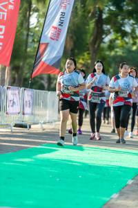 BIB: 7517, 621
                            <button type="button" onclick="openModal(6563163)" class="btn btn-primary btn-sm float-right btn-popup" data-toggle="modal" data-target=".modal-high-quality">
                        <i class="fas fa-shopping-cart"></i> Add to Cart
                    </button>
                                            <button type="button" onclick="isThisMe(6563163, true)" class="btn btn-success btn-sm float-right btn-popup btn-isme hidden" data-toggle="tooltip" data-placement="bottom" title="นี่คือรูปของคุณใช่ไหม คลิกที่นี่เพื่อเอาเข้าอัลบั้ม">
                        <i class="fas fa-plus"></i> Add to album
                    </button>
                    <button type="button" onclick="isThisMe(6563163, false)" class="btn btn-warning btn-sm float-right btn-popup btn-isnotme hidden">
                        <i class="fas fa-ban"></i> Remove from album
                    </button>