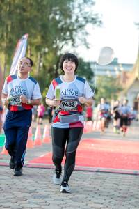 BIB: 7482, 6983
                            <button type="button" onclick="openModal(6551562)" class="btn btn-primary btn-sm float-right btn-popup" data-toggle="modal" data-target=".modal-high-quality">
                        <i class="fas fa-shopping-cart"></i> Add to Cart
                    </button>
                                            <button type="button" onclick="isThisMe(6551562, true)" class="btn btn-success btn-sm float-right btn-popup btn-isme hidden" data-toggle="tooltip" data-placement="bottom" title="นี่คือรูปของคุณใช่ไหม คลิกที่นี่เพื่อเอาเข้าอัลบั้ม">
                        <i class="fas fa-plus"></i> Add to album
                    </button>
                    <button type="button" onclick="isThisMe(6551562, false)" class="btn btn-warning btn-sm float-right btn-popup btn-isnotme hidden">
                        <i class="fas fa-ban"></i> Remove from album
                    </button>