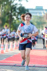 BIB: 309, 128
                            <button type="button" onclick="openModal(6557078)" class="btn btn-primary btn-sm float-right btn-popup" data-toggle="modal" data-target=".modal-high-quality">
                        <i class="fas fa-shopping-cart"></i> Add to Cart
                    </button>
                                            <button type="button" onclick="isThisMe(6557078, true)" class="btn btn-success btn-sm float-right btn-popup btn-isme hidden" data-toggle="tooltip" data-placement="bottom" title="นี่คือรูปของคุณใช่ไหม คลิกที่นี่เพื่อเอาเข้าอัลบั้ม">
                        <i class="fas fa-plus"></i> Add to album
                    </button>
                    <button type="button" onclick="isThisMe(6557078, false)" class="btn btn-warning btn-sm float-right btn-popup btn-isnotme hidden">
                        <i class="fas fa-ban"></i> Remove from album
                    </button>