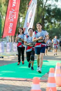 BIB: 0589, 6393
                            <button type="button" onclick="openModal(6560840)" class="btn btn-primary btn-sm float-right btn-popup" data-toggle="modal" data-target=".modal-high-quality">
                        <i class="fas fa-shopping-cart"></i> Add to Cart
                    </button>
                                            <button type="button" onclick="isThisMe(6560840, true)" class="btn btn-success btn-sm float-right btn-popup btn-isme hidden" data-toggle="tooltip" data-placement="bottom" title="นี่คือรูปของคุณใช่ไหม คลิกที่นี่เพื่อเอาเข้าอัลบั้ม">
                        <i class="fas fa-plus"></i> Add to album
                    </button>
                    <button type="button" onclick="isThisMe(6560840, false)" class="btn btn-warning btn-sm float-right btn-popup btn-isnotme hidden">
                        <i class="fas fa-ban"></i> Remove from album
                    </button>