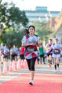 BIB: 3154
                            <button type="button" onclick="openModal(6555748)" class="btn btn-primary btn-sm float-right btn-popup" data-toggle="modal" data-target=".modal-high-quality">
                        <i class="fas fa-shopping-cart"></i> Add to Cart
                    </button>
                                            <button type="button" onclick="isThisMe(6555748, true)" class="btn btn-success btn-sm float-right btn-popup btn-isme hidden" data-toggle="tooltip" data-placement="bottom" title="นี่คือรูปของคุณใช่ไหม คลิกที่นี่เพื่อเอาเข้าอัลบั้ม">
                        <i class="fas fa-plus"></i> Add to album
                    </button>
                    <button type="button" onclick="isThisMe(6555748, false)" class="btn btn-warning btn-sm float-right btn-popup btn-isnotme hidden">
                        <i class="fas fa-ban"></i> Remove from album
                    </button>