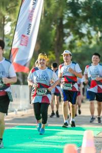 BIB: 7648, 7425
                            <button type="button" onclick="openModal(6559581)" class="btn btn-primary btn-sm float-right btn-popup" data-toggle="modal" data-target=".modal-high-quality">
                        <i class="fas fa-shopping-cart"></i> Add to Cart
                    </button>
                                            <button type="button" onclick="isThisMe(6559581, true)" class="btn btn-success btn-sm float-right btn-popup btn-isme hidden" data-toggle="tooltip" data-placement="bottom" title="นี่คือรูปของคุณใช่ไหม คลิกที่นี่เพื่อเอาเข้าอัลบั้ม">
                        <i class="fas fa-plus"></i> Add to album
                    </button>
                    <button type="button" onclick="isThisMe(6559581, false)" class="btn btn-warning btn-sm float-right btn-popup btn-isnotme hidden">
                        <i class="fas fa-ban"></i> Remove from album
                    </button>