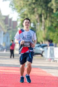 BIB: 3032
                            <button type="button" onclick="openModal(6559396)" class="btn btn-primary btn-sm float-right btn-popup" data-toggle="modal" data-target=".modal-high-quality">
                        <i class="fas fa-shopping-cart"></i> Add to Cart
                    </button>
                                            <button type="button" onclick="isThisMe(6559396, true)" class="btn btn-success btn-sm float-right btn-popup btn-isme hidden" data-toggle="tooltip" data-placement="bottom" title="นี่คือรูปของคุณใช่ไหม คลิกที่นี่เพื่อเอาเข้าอัลบั้ม">
                        <i class="fas fa-plus"></i> Add to album
                    </button>
                    <button type="button" onclick="isThisMe(6559396, false)" class="btn btn-warning btn-sm float-right btn-popup btn-isnotme hidden">
                        <i class="fas fa-ban"></i> Remove from album
                    </button>