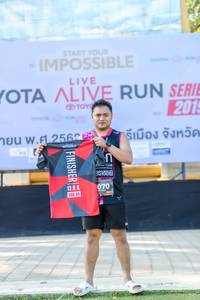 BIB: 201, 2562, 070, 128
                            <button type="button" onclick="openModal(6569130)" class="btn btn-primary btn-sm float-right btn-popup" data-toggle="modal" data-target=".modal-high-quality">
                        <i class="fas fa-shopping-cart"></i> Add to Cart
                    </button>
                                            <button type="button" onclick="isThisMe(6569130, true)" class="btn btn-success btn-sm float-right btn-popup btn-isme hidden" data-toggle="tooltip" data-placement="bottom" title="นี่คือรูปของคุณใช่ไหม คลิกที่นี่เพื่อเอาเข้าอัลบั้ม">
                        <i class="fas fa-plus"></i> Add to album
                    </button>
                    <button type="button" onclick="isThisMe(6569130, false)" class="btn btn-warning btn-sm float-right btn-popup btn-isnotme hidden">
                        <i class="fas fa-ban"></i> Remove from album
                    </button>