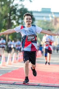 BIB: 2046
                            <button type="button" onclick="openModal(6557039)" class="btn btn-primary btn-sm float-right btn-popup" data-toggle="modal" data-target=".modal-high-quality">
                        <i class="fas fa-shopping-cart"></i> Add to Cart
                    </button>
                                            <button type="button" onclick="isThisMe(6557039, true)" class="btn btn-success btn-sm float-right btn-popup btn-isme hidden" data-toggle="tooltip" data-placement="bottom" title="นี่คือรูปของคุณใช่ไหม คลิกที่นี่เพื่อเอาเข้าอัลบั้ม">
                        <i class="fas fa-plus"></i> Add to album
                    </button>
                    <button type="button" onclick="isThisMe(6557039, false)" class="btn btn-warning btn-sm float-right btn-popup btn-isnotme hidden">
                        <i class="fas fa-ban"></i> Remove from album
                    </button>