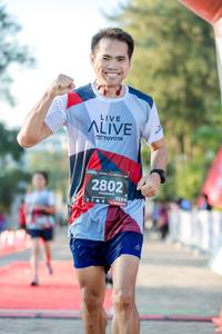 BIB: 2802, 128
                            <button type="button" onclick="openModal(6550756)" class="btn btn-primary btn-sm float-right btn-popup" data-toggle="modal" data-target=".modal-high-quality">
                        <i class="fas fa-shopping-cart"></i> Add to Cart
                    </button>
                                            <button type="button" onclick="isThisMe(6550756, true)" class="btn btn-success btn-sm float-right btn-popup btn-isme hidden" data-toggle="tooltip" data-placement="bottom" title="นี่คือรูปของคุณใช่ไหม คลิกที่นี่เพื่อเอาเข้าอัลบั้ม">
                        <i class="fas fa-plus"></i> Add to album
                    </button>
                    <button type="button" onclick="isThisMe(6550756, false)" class="btn btn-warning btn-sm float-right btn-popup btn-isnotme hidden">
                        <i class="fas fa-ban"></i> Remove from album
                    </button>