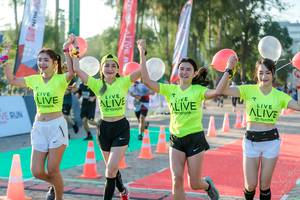 BIB: 
                            <button type="button" onclick="openModal(6556473)" class="btn btn-primary btn-sm float-right btn-popup" data-toggle="modal" data-target=".modal-high-quality">
                        <i class="fas fa-shopping-cart"></i> Add to Cart
                    </button>
                                            <button type="button" onclick="isThisMe(6556473, true)" class="btn btn-success btn-sm float-right btn-popup btn-isme hidden" data-toggle="tooltip" data-placement="bottom" title="นี่คือรูปของคุณใช่ไหม คลิกที่นี่เพื่อเอาเข้าอัลบั้ม">
                        <i class="fas fa-plus"></i> Add to album
                    </button>
                    <button type="button" onclick="isThisMe(6556473, false)" class="btn btn-warning btn-sm float-right btn-popup btn-isnotme hidden">
                        <i class="fas fa-ban"></i> Remove from album
                    </button>