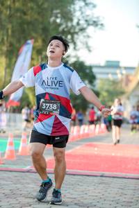 BIB: 3738, 124
                            <button type="button" onclick="openModal(6551913)" class="btn btn-primary btn-sm float-right btn-popup" data-toggle="modal" data-target=".modal-high-quality">
                        <i class="fas fa-shopping-cart"></i> Add to Cart
                    </button>
                                            <button type="button" onclick="isThisMe(6551913, true)" class="btn btn-success btn-sm float-right btn-popup btn-isme hidden" data-toggle="tooltip" data-placement="bottom" title="นี่คือรูปของคุณใช่ไหม คลิกที่นี่เพื่อเอาเข้าอัลบั้ม">
                        <i class="fas fa-plus"></i> Add to album
                    </button>
                    <button type="button" onclick="isThisMe(6551913, false)" class="btn btn-warning btn-sm float-right btn-popup btn-isnotme hidden">
                        <i class="fas fa-ban"></i> Remove from album
                    </button>