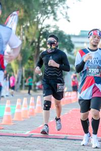 BIB: 3708, 310
                            <button type="button" onclick="openModal(6546127)" class="btn btn-primary btn-sm float-right btn-popup" data-toggle="modal" data-target=".modal-high-quality">
                        <i class="fas fa-shopping-cart"></i> Add to Cart
                    </button>
                                            <button type="button" onclick="isThisMe(6546127, true)" class="btn btn-success btn-sm float-right btn-popup btn-isme hidden" data-toggle="tooltip" data-placement="bottom" title="นี่คือรูปของคุณใช่ไหม คลิกที่นี่เพื่อเอาเข้าอัลบั้ม">
                        <i class="fas fa-plus"></i> Add to album
                    </button>
                    <button type="button" onclick="isThisMe(6546127, false)" class="btn btn-warning btn-sm float-right btn-popup btn-isnotme hidden">
                        <i class="fas fa-ban"></i> Remove from album
                    </button>