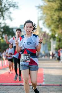 BIB: 3852, 128
                            <button type="button" onclick="openModal(6554457)" class="btn btn-primary btn-sm float-right btn-popup" data-toggle="modal" data-target=".modal-high-quality">
                        <i class="fas fa-shopping-cart"></i> Add to Cart
                    </button>
                                            <button type="button" onclick="isThisMe(6554457, true)" class="btn btn-success btn-sm float-right btn-popup btn-isme hidden" data-toggle="tooltip" data-placement="bottom" title="นี่คือรูปของคุณใช่ไหม คลิกที่นี่เพื่อเอาเข้าอัลบั้ม">
                        <i class="fas fa-plus"></i> Add to album
                    </button>
                    <button type="button" onclick="isThisMe(6554457, false)" class="btn btn-warning btn-sm float-right btn-popup btn-isnotme hidden">
                        <i class="fas fa-ban"></i> Remove from album
                    </button>