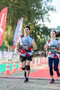 BIB: 2636, 2923
                            <button type="button" onclick="openModal(6554945)" class="btn btn-primary btn-sm float-right btn-popup" data-toggle="modal" data-target=".modal-high-quality">
                        <i class="fas fa-shopping-cart"></i> Add to Cart
                    </button>
                                            <button type="button" onclick="isThisMe(6554945, true)" class="btn btn-success btn-sm float-right btn-popup btn-isme hidden" data-toggle="tooltip" data-placement="bottom" title="นี่คือรูปของคุณใช่ไหม คลิกที่นี่เพื่อเอาเข้าอัลบั้ม">
                        <i class="fas fa-plus"></i> Add to album
                    </button>
                    <button type="button" onclick="isThisMe(6554945, false)" class="btn btn-warning btn-sm float-right btn-popup btn-isnotme hidden">
                        <i class="fas fa-ban"></i> Remove from album
                    </button>