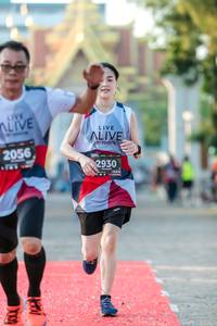 BIB: 2056, 2930, 124
                            <button type="button" onclick="openModal(6543685)" class="btn btn-primary btn-sm float-right btn-popup" data-toggle="modal" data-target=".modal-high-quality">
                        <i class="fas fa-shopping-cart"></i> Add to Cart
                    </button>
                                            <button type="button" onclick="isThisMe(6543685, true)" class="btn btn-success btn-sm float-right btn-popup btn-isme hidden" data-toggle="tooltip" data-placement="bottom" title="นี่คือรูปของคุณใช่ไหม คลิกที่นี่เพื่อเอาเข้าอัลบั้ม">
                        <i class="fas fa-plus"></i> Add to album
                    </button>
                    <button type="button" onclick="isThisMe(6543685, false)" class="btn btn-warning btn-sm float-right btn-popup btn-isnotme hidden">
                        <i class="fas fa-ban"></i> Remove from album
                    </button>