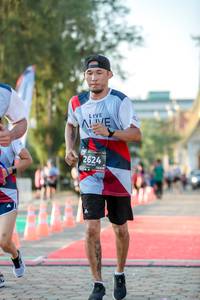 BIB: 2624, 128
                            <button type="button" onclick="openModal(6552119)" class="btn btn-primary btn-sm float-right btn-popup" data-toggle="modal" data-target=".modal-high-quality">
                        <i class="fas fa-shopping-cart"></i> Add to Cart
                    </button>
                                            <button type="button" onclick="isThisMe(6552119, true)" class="btn btn-success btn-sm float-right btn-popup btn-isme hidden" data-toggle="tooltip" data-placement="bottom" title="นี่คือรูปของคุณใช่ไหม คลิกที่นี่เพื่อเอาเข้าอัลบั้ม">
                        <i class="fas fa-plus"></i> Add to album
                    </button>
                    <button type="button" onclick="isThisMe(6552119, false)" class="btn btn-warning btn-sm float-right btn-popup btn-isnotme hidden">
                        <i class="fas fa-ban"></i> Remove from album
                    </button>