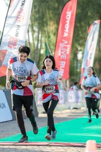 BIB: 7693, 7883
                            <button type="button" onclick="openModal(6559496)" class="btn btn-primary btn-sm float-right btn-popup" data-toggle="modal" data-target=".modal-high-quality">
                        <i class="fas fa-shopping-cart"></i> Add to Cart
                    </button>
                                            <button type="button" onclick="isThisMe(6559496, true)" class="btn btn-success btn-sm float-right btn-popup btn-isme hidden" data-toggle="tooltip" data-placement="bottom" title="นี่คือรูปของคุณใช่ไหม คลิกที่นี่เพื่อเอาเข้าอัลบั้ม">
                        <i class="fas fa-plus"></i> Add to album
                    </button>
                    <button type="button" onclick="isThisMe(6559496, false)" class="btn btn-warning btn-sm float-right btn-popup btn-isnotme hidden">
                        <i class="fas fa-ban"></i> Remove from album
                    </button>