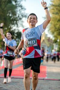 BIB: 3611, 128, 3844
                            <button type="button" onclick="openModal(6551465)" class="btn btn-primary btn-sm float-right btn-popup" data-toggle="modal" data-target=".modal-high-quality">
                        <i class="fas fa-shopping-cart"></i> Add to Cart
                    </button>
                                            <button type="button" onclick="isThisMe(6551465, true)" class="btn btn-success btn-sm float-right btn-popup btn-isme hidden" data-toggle="tooltip" data-placement="bottom" title="นี่คือรูปของคุณใช่ไหม คลิกที่นี่เพื่อเอาเข้าอัลบั้ม">
                        <i class="fas fa-plus"></i> Add to album
                    </button>
                    <button type="button" onclick="isThisMe(6551465, false)" class="btn btn-warning btn-sm float-right btn-popup btn-isnotme hidden">
                        <i class="fas fa-ban"></i> Remove from album
                    </button>