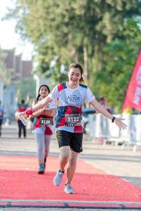 BIB: 3132, 3129
                            <button type="button" onclick="openModal(6559319)" class="btn btn-primary btn-sm float-right btn-popup" data-toggle="modal" data-target=".modal-high-quality">
                        <i class="fas fa-shopping-cart"></i> Add to Cart
                    </button>
                                            <button type="button" onclick="isThisMe(6559319, true)" class="btn btn-success btn-sm float-right btn-popup btn-isme hidden" data-toggle="tooltip" data-placement="bottom" title="นี่คือรูปของคุณใช่ไหม คลิกที่นี่เพื่อเอาเข้าอัลบั้ม">
                        <i class="fas fa-plus"></i> Add to album
                    </button>
                    <button type="button" onclick="isThisMe(6559319, false)" class="btn btn-warning btn-sm float-right btn-popup btn-isnotme hidden">
                        <i class="fas fa-ban"></i> Remove from album
                    </button>