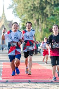 BIB: 3054, 3126, 2095
                            <button type="button" onclick="openModal(6557894)" class="btn btn-primary btn-sm float-right btn-popup" data-toggle="modal" data-target=".modal-high-quality">
                        <i class="fas fa-shopping-cart"></i> Add to Cart
                    </button>
                                            <button type="button" onclick="isThisMe(6557894, true)" class="btn btn-success btn-sm float-right btn-popup btn-isme hidden" data-toggle="tooltip" data-placement="bottom" title="นี่คือรูปของคุณใช่ไหม คลิกที่นี่เพื่อเอาเข้าอัลบั้ม">
                        <i class="fas fa-plus"></i> Add to album
                    </button>
                    <button type="button" onclick="isThisMe(6557894, false)" class="btn btn-warning btn-sm float-right btn-popup btn-isnotme hidden">
                        <i class="fas fa-ban"></i> Remove from album
                    </button>