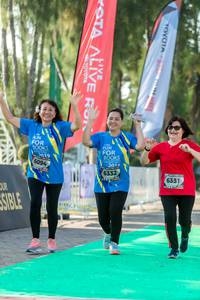 BIB: 019, 6094, 2010, 6332, 6331
                            <button type="button" onclick="openModal(6563379)" class="btn btn-primary btn-sm float-right btn-popup" data-toggle="modal" data-target=".modal-high-quality">
                        <i class="fas fa-shopping-cart"></i> Add to Cart
                    </button>
                                            <button type="button" onclick="isThisMe(6563379, true)" class="btn btn-success btn-sm float-right btn-popup btn-isme hidden" data-toggle="tooltip" data-placement="bottom" title="นี่คือรูปของคุณใช่ไหม คลิกที่นี่เพื่อเอาเข้าอัลบั้ม">
                        <i class="fas fa-plus"></i> Add to album
                    </button>
                    <button type="button" onclick="isThisMe(6563379, false)" class="btn btn-warning btn-sm float-right btn-popup btn-isnotme hidden">
                        <i class="fas fa-ban"></i> Remove from album
                    </button>