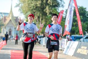 BIB: 3901, 3755
                            <button type="button" onclick="openModal(6561843)" class="btn btn-primary btn-sm float-right btn-popup" data-toggle="modal" data-target=".modal-high-quality">
                        <i class="fas fa-shopping-cart"></i> Add to Cart
                    </button>
                                            <button type="button" onclick="isThisMe(6561843, true)" class="btn btn-success btn-sm float-right btn-popup btn-isme hidden" data-toggle="tooltip" data-placement="bottom" title="นี่คือรูปของคุณใช่ไหม คลิกที่นี่เพื่อเอาเข้าอัลบั้ม">
                        <i class="fas fa-plus"></i> Add to album
                    </button>
                    <button type="button" onclick="isThisMe(6561843, false)" class="btn btn-warning btn-sm float-right btn-popup btn-isnotme hidden">
                        <i class="fas fa-ban"></i> Remove from album
                    </button>