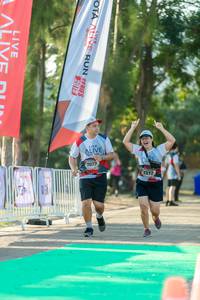 BIB: 7077, 7572, 2019
                            <button type="button" onclick="openModal(6560016)" class="btn btn-primary btn-sm float-right btn-popup" data-toggle="modal" data-target=".modal-high-quality">
                        <i class="fas fa-shopping-cart"></i> Add to Cart
                    </button>
                                            <button type="button" onclick="isThisMe(6560016, true)" class="btn btn-success btn-sm float-right btn-popup btn-isme hidden" data-toggle="tooltip" data-placement="bottom" title="นี่คือรูปของคุณใช่ไหม คลิกที่นี่เพื่อเอาเข้าอัลบั้ม">
                        <i class="fas fa-plus"></i> Add to album
                    </button>
                    <button type="button" onclick="isThisMe(6560016, false)" class="btn btn-warning btn-sm float-right btn-popup btn-isnotme hidden">
                        <i class="fas fa-ban"></i> Remove from album
                    </button>