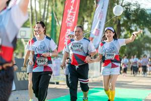 BIB: 6247, 7900, 7365
                            <button type="button" onclick="openModal(6563122)" class="btn btn-primary btn-sm float-right btn-popup" data-toggle="modal" data-target=".modal-high-quality">
                        <i class="fas fa-shopping-cart"></i> Add to Cart
                    </button>
                                            <button type="button" onclick="isThisMe(6563122, true)" class="btn btn-success btn-sm float-right btn-popup btn-isme hidden" data-toggle="tooltip" data-placement="bottom" title="นี่คือรูปของคุณใช่ไหม คลิกที่นี่เพื่อเอาเข้าอัลบั้ม">
                        <i class="fas fa-plus"></i> Add to album
                    </button>
                    <button type="button" onclick="isThisMe(6563122, false)" class="btn btn-warning btn-sm float-right btn-popup btn-isnotme hidden">
                        <i class="fas fa-ban"></i> Remove from album
                    </button>