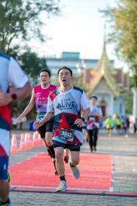 BIB: 3052
                            <button type="button" onclick="openModal(6548191)" class="btn btn-primary btn-sm float-right btn-popup" data-toggle="modal" data-target=".modal-high-quality">
                        <i class="fas fa-shopping-cart"></i> Add to Cart
                    </button>
                                            <button type="button" onclick="isThisMe(6548191, true)" class="btn btn-success btn-sm float-right btn-popup btn-isme hidden" data-toggle="tooltip" data-placement="bottom" title="นี่คือรูปของคุณใช่ไหม คลิกที่นี่เพื่อเอาเข้าอัลบั้ม">
                        <i class="fas fa-plus"></i> Add to album
                    </button>
                    <button type="button" onclick="isThisMe(6548191, false)" class="btn btn-warning btn-sm float-right btn-popup btn-isnotme hidden">
                        <i class="fas fa-ban"></i> Remove from album
                    </button>