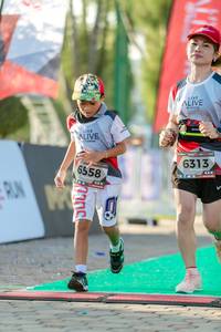 BIB: 6313, 6558
                            <button type="button" onclick="openModal(6558383)" class="btn btn-primary btn-sm float-right btn-popup" data-toggle="modal" data-target=".modal-high-quality">
                        <i class="fas fa-shopping-cart"></i> Add to Cart
                    </button>
                                            <button type="button" onclick="isThisMe(6558383, true)" class="btn btn-success btn-sm float-right btn-popup btn-isme hidden" data-toggle="tooltip" data-placement="bottom" title="นี่คือรูปของคุณใช่ไหม คลิกที่นี่เพื่อเอาเข้าอัลบั้ม">
                        <i class="fas fa-plus"></i> Add to album
                    </button>
                    <button type="button" onclick="isThisMe(6558383, false)" class="btn btn-warning btn-sm float-right btn-popup btn-isnotme hidden">
                        <i class="fas fa-ban"></i> Remove from album
                    </button>