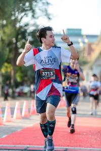 BIB: 3713, 128
                            <button type="button" onclick="openModal(6555012)" class="btn btn-primary btn-sm float-right btn-popup" data-toggle="modal" data-target=".modal-high-quality">
                        <i class="fas fa-shopping-cart"></i> Add to Cart
                    </button>
                                            <button type="button" onclick="isThisMe(6555012, true)" class="btn btn-success btn-sm float-right btn-popup btn-isme hidden" data-toggle="tooltip" data-placement="bottom" title="นี่คือรูปของคุณใช่ไหม คลิกที่นี่เพื่อเอาเข้าอัลบั้ม">
                        <i class="fas fa-plus"></i> Add to album
                    </button>
                    <button type="button" onclick="isThisMe(6555012, false)" class="btn btn-warning btn-sm float-right btn-popup btn-isnotme hidden">
                        <i class="fas fa-ban"></i> Remove from album
                    </button>