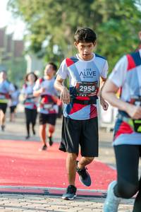 BIB: 2958
                            <button type="button" onclick="openModal(6557649)" class="btn btn-primary btn-sm float-right btn-popup" data-toggle="modal" data-target=".modal-high-quality">
                        <i class="fas fa-shopping-cart"></i> Add to Cart
                    </button>
                                            <button type="button" onclick="isThisMe(6557649, true)" class="btn btn-success btn-sm float-right btn-popup btn-isme hidden" data-toggle="tooltip" data-placement="bottom" title="นี่คือรูปของคุณใช่ไหม คลิกที่นี่เพื่อเอาเข้าอัลบั้ม">
                        <i class="fas fa-plus"></i> Add to album
                    </button>
                    <button type="button" onclick="isThisMe(6557649, false)" class="btn btn-warning btn-sm float-right btn-popup btn-isnotme hidden">
                        <i class="fas fa-ban"></i> Remove from album
                    </button>