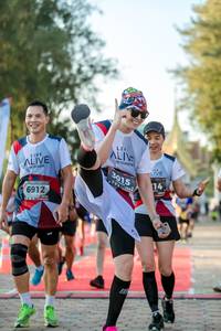 BIB: 3015, 6912
                            <button type="button" onclick="openModal(6551831)" class="btn btn-primary btn-sm float-right btn-popup" data-toggle="modal" data-target=".modal-high-quality">
                        <i class="fas fa-shopping-cart"></i> Add to Cart
                    </button>
                                            <button type="button" onclick="isThisMe(6551831, true)" class="btn btn-success btn-sm float-right btn-popup btn-isme hidden" data-toggle="tooltip" data-placement="bottom" title="นี่คือรูปของคุณใช่ไหม คลิกที่นี่เพื่อเอาเข้าอัลบั้ม">
                        <i class="fas fa-plus"></i> Add to album
                    </button>
                    <button type="button" onclick="isThisMe(6551831, false)" class="btn btn-warning btn-sm float-right btn-popup btn-isnotme hidden">
                        <i class="fas fa-ban"></i> Remove from album
                    </button>