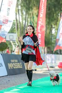 BIB: 6106
                            <button type="button" onclick="openModal(6562711)" class="btn btn-primary btn-sm float-right btn-popup" data-toggle="modal" data-target=".modal-high-quality">
                        <i class="fas fa-shopping-cart"></i> Add to Cart
                    </button>
                                            <button type="button" onclick="isThisMe(6562711, true)" class="btn btn-success btn-sm float-right btn-popup btn-isme hidden" data-toggle="tooltip" data-placement="bottom" title="นี่คือรูปของคุณใช่ไหม คลิกที่นี่เพื่อเอาเข้าอัลบั้ม">
                        <i class="fas fa-plus"></i> Add to album
                    </button>
                    <button type="button" onclick="isThisMe(6562711, false)" class="btn btn-warning btn-sm float-right btn-popup btn-isnotme hidden">
                        <i class="fas fa-ban"></i> Remove from album
                    </button>