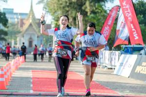 BIB: 3124, 3021
                            <button type="button" onclick="openModal(6561801)" class="btn btn-primary btn-sm float-right btn-popup" data-toggle="modal" data-target=".modal-high-quality">
                        <i class="fas fa-shopping-cart"></i> Add to Cart
                    </button>
                                            <button type="button" onclick="isThisMe(6561801, true)" class="btn btn-success btn-sm float-right btn-popup btn-isme hidden" data-toggle="tooltip" data-placement="bottom" title="นี่คือรูปของคุณใช่ไหม คลิกที่นี่เพื่อเอาเข้าอัลบั้ม">
                        <i class="fas fa-plus"></i> Add to album
                    </button>
                    <button type="button" onclick="isThisMe(6561801, false)" class="btn btn-warning btn-sm float-right btn-popup btn-isnotme hidden">
                        <i class="fas fa-ban"></i> Remove from album
                    </button>