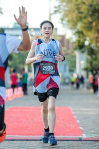 BIB: 2930, 124
                            <button type="button" onclick="openModal(6543712)" class="btn btn-primary btn-sm float-right btn-popup" data-toggle="modal" data-target=".modal-high-quality">
                        <i class="fas fa-shopping-cart"></i> Add to Cart
                    </button>
                                            <button type="button" onclick="isThisMe(6543712, true)" class="btn btn-success btn-sm float-right btn-popup btn-isme hidden" data-toggle="tooltip" data-placement="bottom" title="นี่คือรูปของคุณใช่ไหม คลิกที่นี่เพื่อเอาเข้าอัลบั้ม">
                        <i class="fas fa-plus"></i> Add to album
                    </button>
                    <button type="button" onclick="isThisMe(6543712, false)" class="btn btn-warning btn-sm float-right btn-popup btn-isnotme hidden">
                        <i class="fas fa-ban"></i> Remove from album
                    </button>