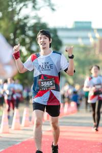 BIB: 3865, 128
                            <button type="button" onclick="openModal(6556574)" class="btn btn-primary btn-sm float-right btn-popup" data-toggle="modal" data-target=".modal-high-quality">
                        <i class="fas fa-shopping-cart"></i> Add to Cart
                    </button>
                                            <button type="button" onclick="isThisMe(6556574, true)" class="btn btn-success btn-sm float-right btn-popup btn-isme hidden" data-toggle="tooltip" data-placement="bottom" title="นี่คือรูปของคุณใช่ไหม คลิกที่นี่เพื่อเอาเข้าอัลบั้ม">
                        <i class="fas fa-plus"></i> Add to album
                    </button>
                    <button type="button" onclick="isThisMe(6556574, false)" class="btn btn-warning btn-sm float-right btn-popup btn-isnotme hidden">
                        <i class="fas fa-ban"></i> Remove from album
                    </button>