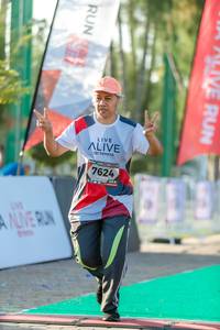 BIB: 7624
                            <button type="button" onclick="openModal(6559526)" class="btn btn-primary btn-sm float-right btn-popup" data-toggle="modal" data-target=".modal-high-quality">
                        <i class="fas fa-shopping-cart"></i> Add to Cart
                    </button>
                                            <button type="button" onclick="isThisMe(6559526, true)" class="btn btn-success btn-sm float-right btn-popup btn-isme hidden" data-toggle="tooltip" data-placement="bottom" title="นี่คือรูปของคุณใช่ไหม คลิกที่นี่เพื่อเอาเข้าอัลบั้ม">
                        <i class="fas fa-plus"></i> Add to album
                    </button>
                    <button type="button" onclick="isThisMe(6559526, false)" class="btn btn-warning btn-sm float-right btn-popup btn-isnotme hidden">
                        <i class="fas fa-ban"></i> Remove from album
                    </button>