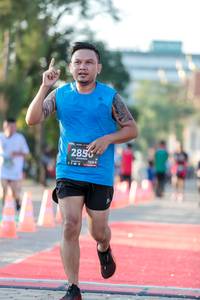 BIB: 2850, 128
                            <button type="button" onclick="openModal(6551980)" class="btn btn-primary btn-sm float-right btn-popup" data-toggle="modal" data-target=".modal-high-quality">
                        <i class="fas fa-shopping-cart"></i> Add to Cart
                    </button>
                                            <button type="button" onclick="isThisMe(6551980, true)" class="btn btn-success btn-sm float-right btn-popup btn-isme hidden" data-toggle="tooltip" data-placement="bottom" title="นี่คือรูปของคุณใช่ไหม คลิกที่นี่เพื่อเอาเข้าอัลบั้ม">
                        <i class="fas fa-plus"></i> Add to album
                    </button>
                    <button type="button" onclick="isThisMe(6551980, false)" class="btn btn-warning btn-sm float-right btn-popup btn-isnotme hidden">
                        <i class="fas fa-ban"></i> Remove from album
                    </button>