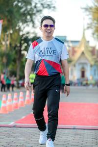 BIB: 
                            <button type="button" onclick="openModal(6538758)" class="btn btn-primary btn-sm float-right btn-popup" data-toggle="modal" data-target=".modal-high-quality">
                        <i class="fas fa-shopping-cart"></i> Add to Cart
                    </button>
                                            <button type="button" onclick="isThisMe(6538758, true)" class="btn btn-success btn-sm float-right btn-popup btn-isme hidden" data-toggle="tooltip" data-placement="bottom" title="นี่คือรูปของคุณใช่ไหม คลิกที่นี่เพื่อเอาเข้าอัลบั้ม">
                        <i class="fas fa-plus"></i> Add to album
                    </button>
                    <button type="button" onclick="isThisMe(6538758, false)" class="btn btn-warning btn-sm float-right btn-popup btn-isnotme hidden">
                        <i class="fas fa-ban"></i> Remove from album
                    </button>