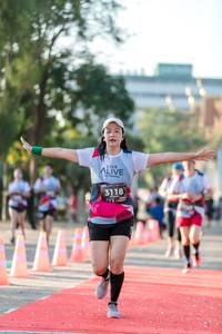 BIB: 3118
                            <button type="button" onclick="openModal(6555923)" class="btn btn-primary btn-sm float-right btn-popup" data-toggle="modal" data-target=".modal-high-quality">
                        <i class="fas fa-shopping-cart"></i> Add to Cart
                    </button>
                                            <button type="button" onclick="isThisMe(6555923, true)" class="btn btn-success btn-sm float-right btn-popup btn-isme hidden" data-toggle="tooltip" data-placement="bottom" title="นี่คือรูปของคุณใช่ไหม คลิกที่นี่เพื่อเอาเข้าอัลบั้ม">
                        <i class="fas fa-plus"></i> Add to album
                    </button>
                    <button type="button" onclick="isThisMe(6555923, false)" class="btn btn-warning btn-sm float-right btn-popup btn-isnotme hidden">
                        <i class="fas fa-ban"></i> Remove from album
                    </button>